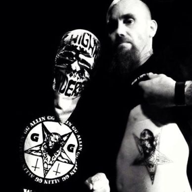 Nick's down with the Murderers.  Oh yeah, Gi Gi too